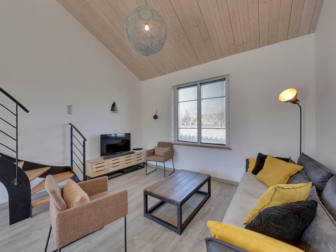 Foto 2 von 13: Renovierte Villa mit Pool, in Strandnähe, ideal für 4 Personen, Châtelaillon-Plage
