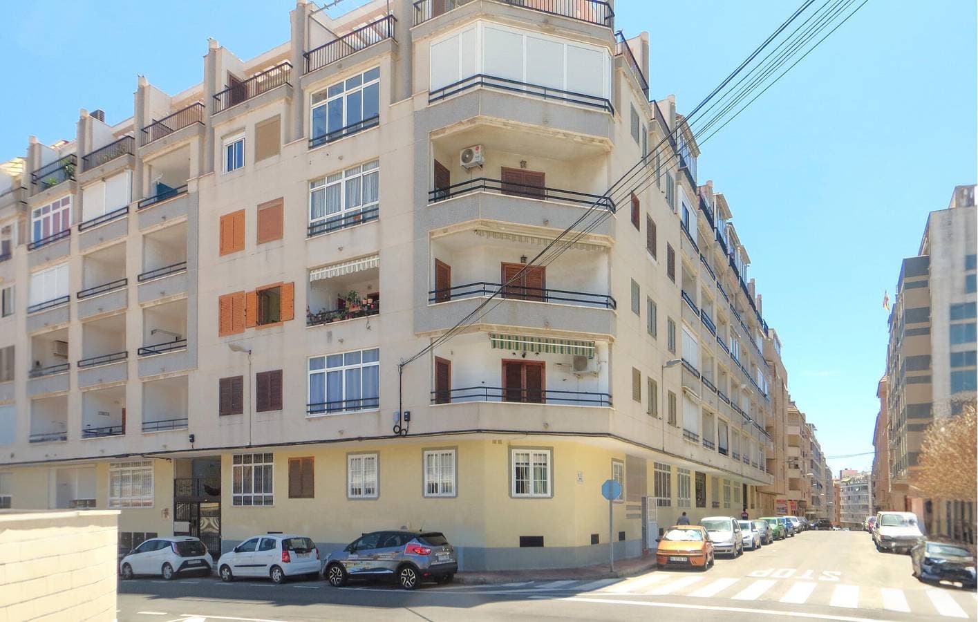Gemütliche 68 qm Wohnung in Strandnähe mit Garage, AC, Pool & Internet 1