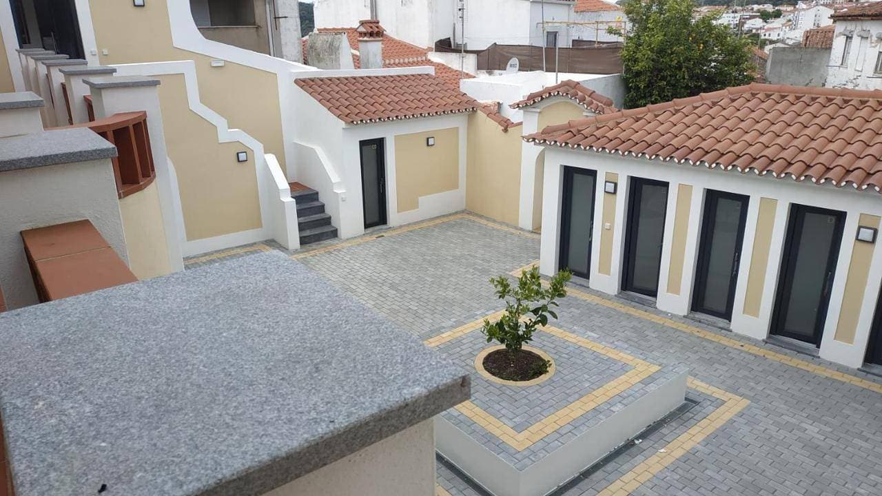 Foto 4 von 11: One-Bedroom Apartment