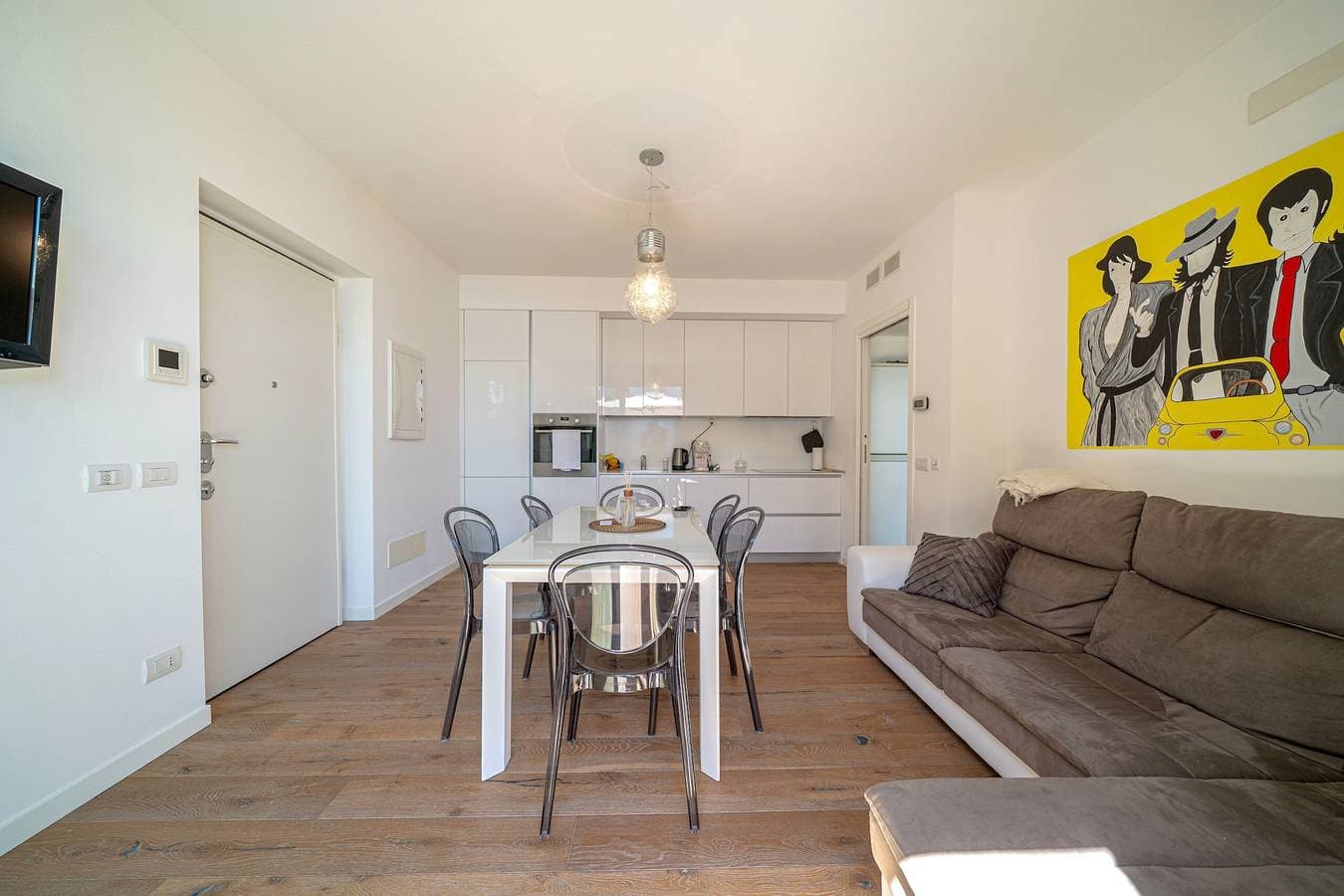 Foto 8 von 20: Lakevista Terrace – Wohnung mit Pool und gemeinsamer Sauna