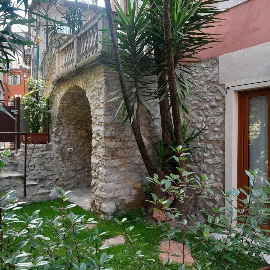 Foto 5 von 31: Studio with Garden View