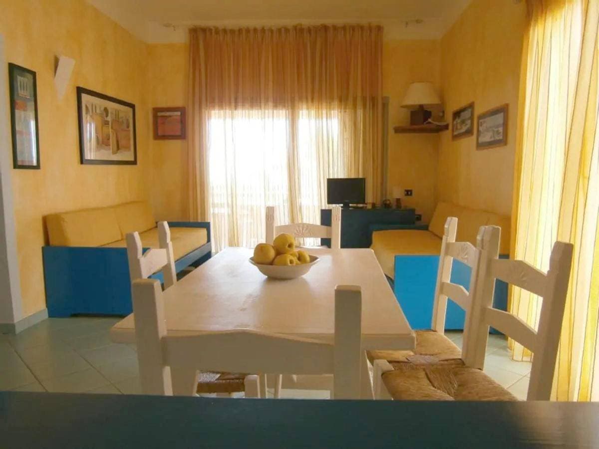 Foto 3 von 48: Two-Bedroom Townhouse