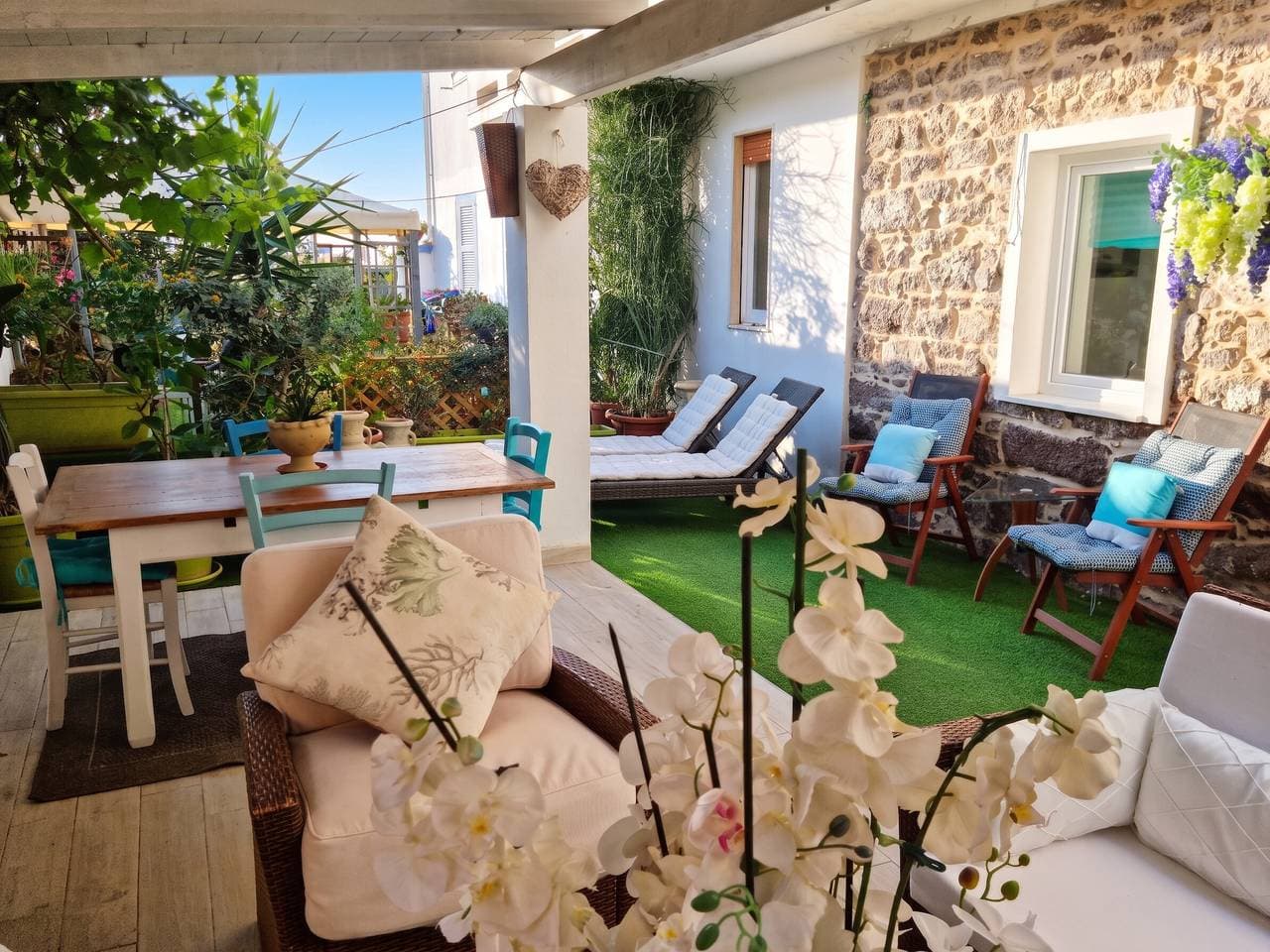 Charmante Wohnung Calasetta + Garten 1