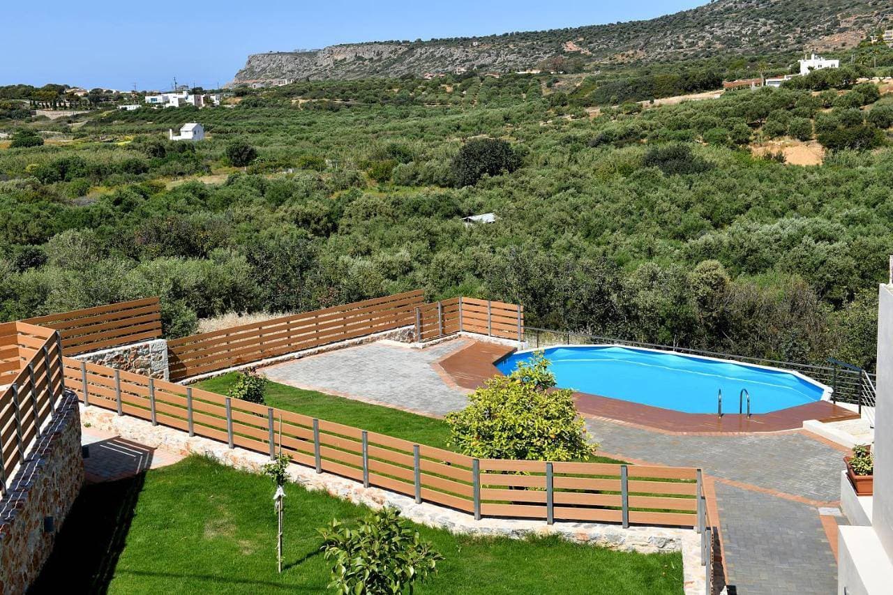 Foto 4 von 58: Villa with Private Pool