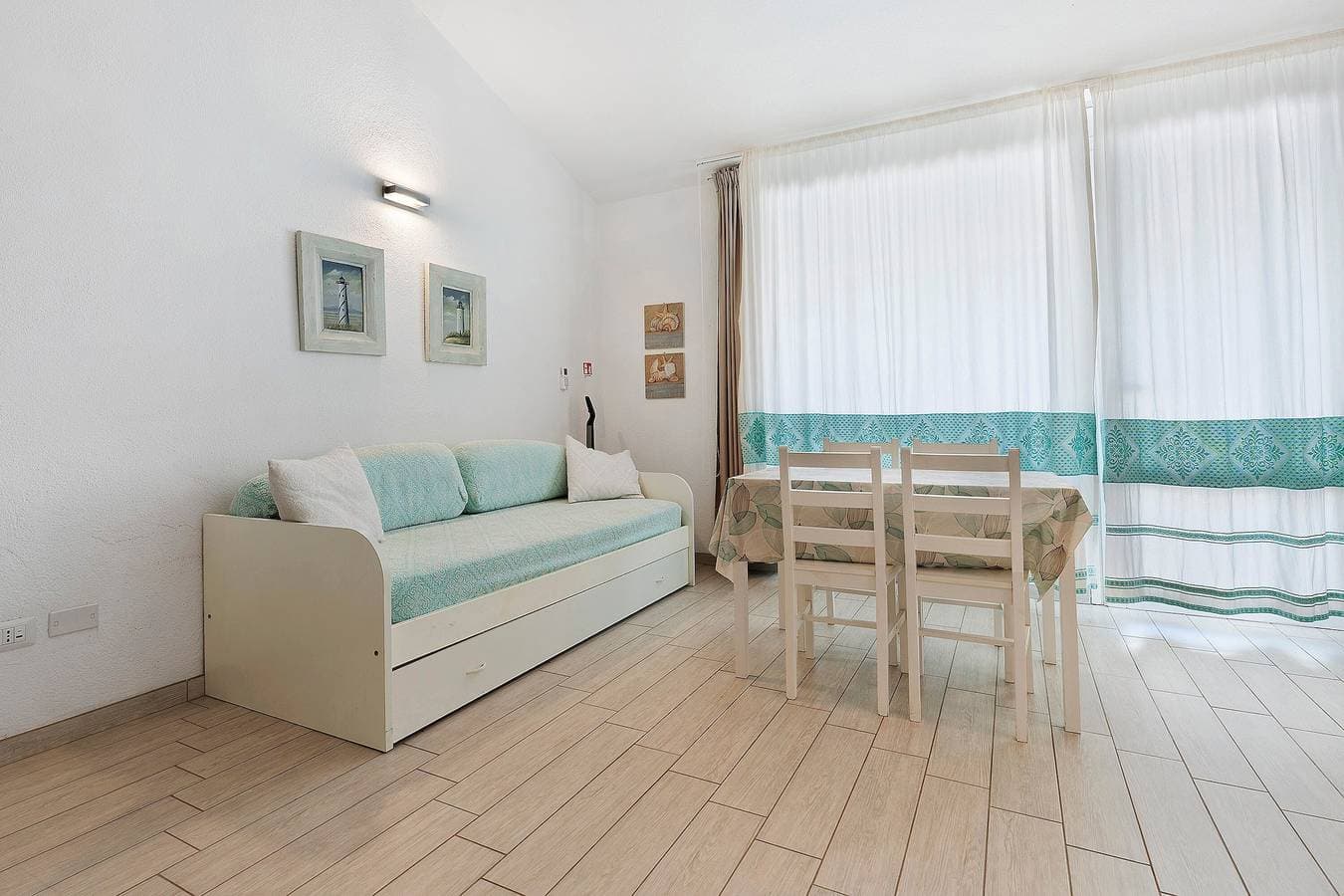 Foto 7 von 36: Ferienhaus 'Love Sant'elmo' mit Meerblick, Wi-Fi und Klimaanlage