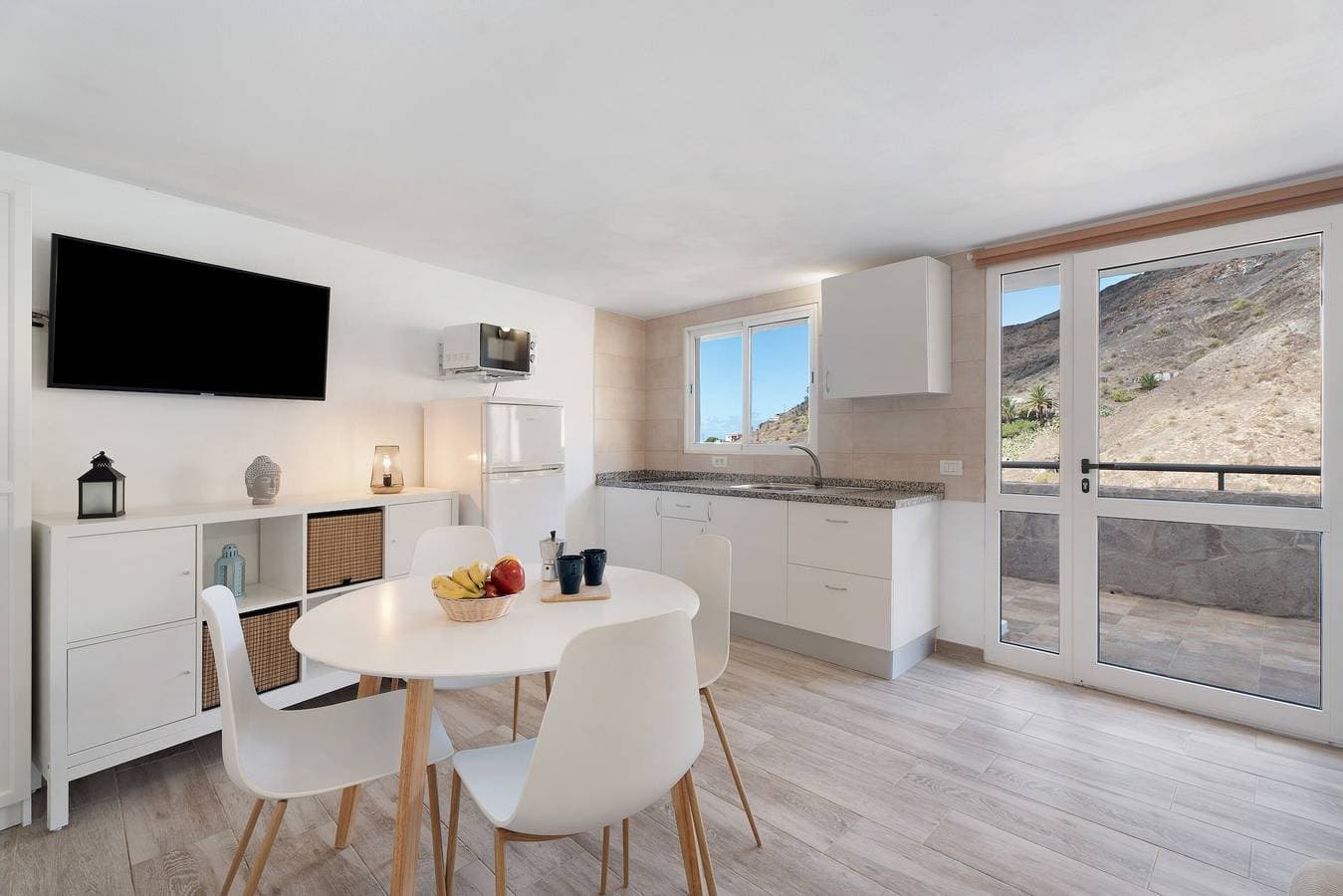 Foto 5 von 30: Vv La Era mit Meerblick, privater Terrasse, WLAN und Klimaanlage