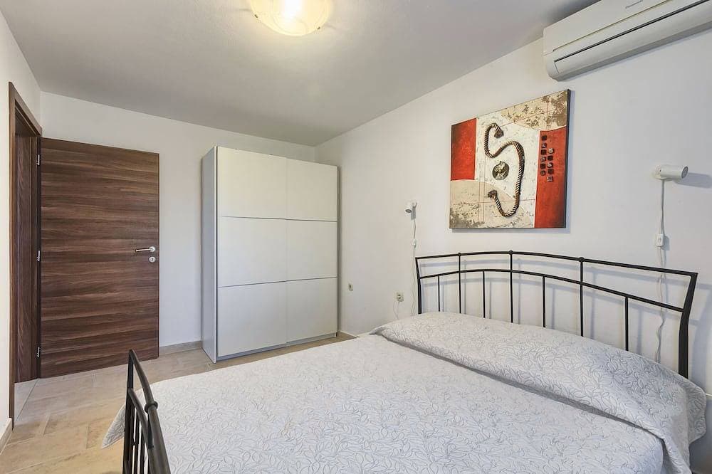 Foto 2 von 24: Villa Andi Terrace, Wi-fi, Geschirrspüler, Waschmaschine, Parking , 3 Min Strand