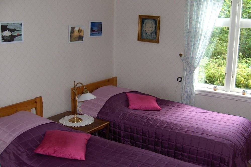 Foto 2 von 14: Gemütliche gut ausgestattetes Ferienhaus in der Natur