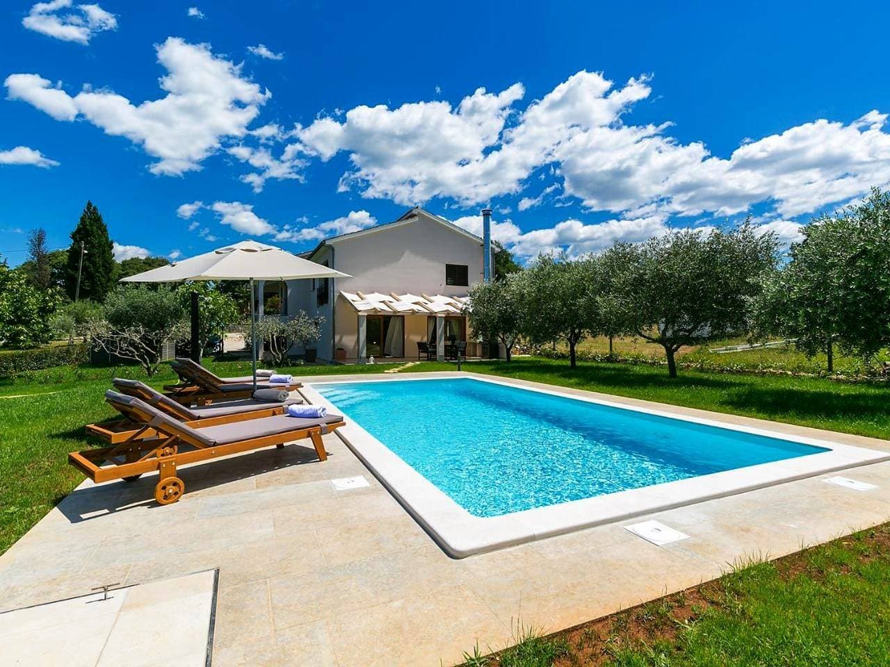 Pool Premium Apartment 1