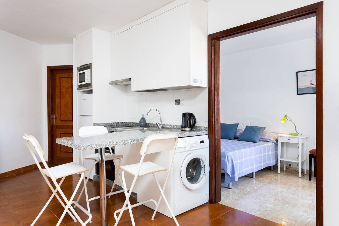 Foto 7 von 40: Ferienwohnung für 3 Personen mit Pool