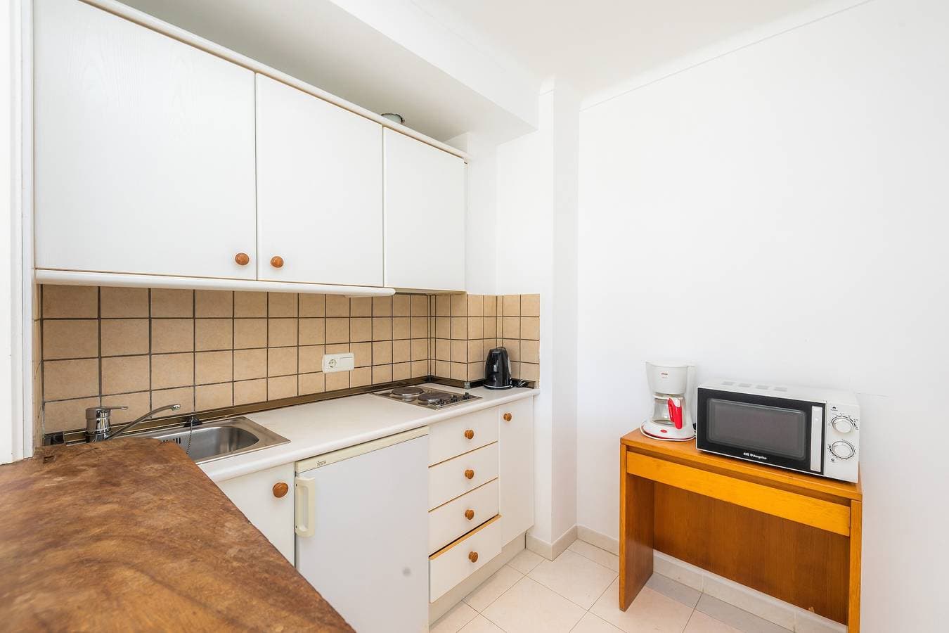 Foto 6 von 25: Ferienwohnung 'Apartament Massanet Ba' mit Balkon, WLAN und Klimaanlage