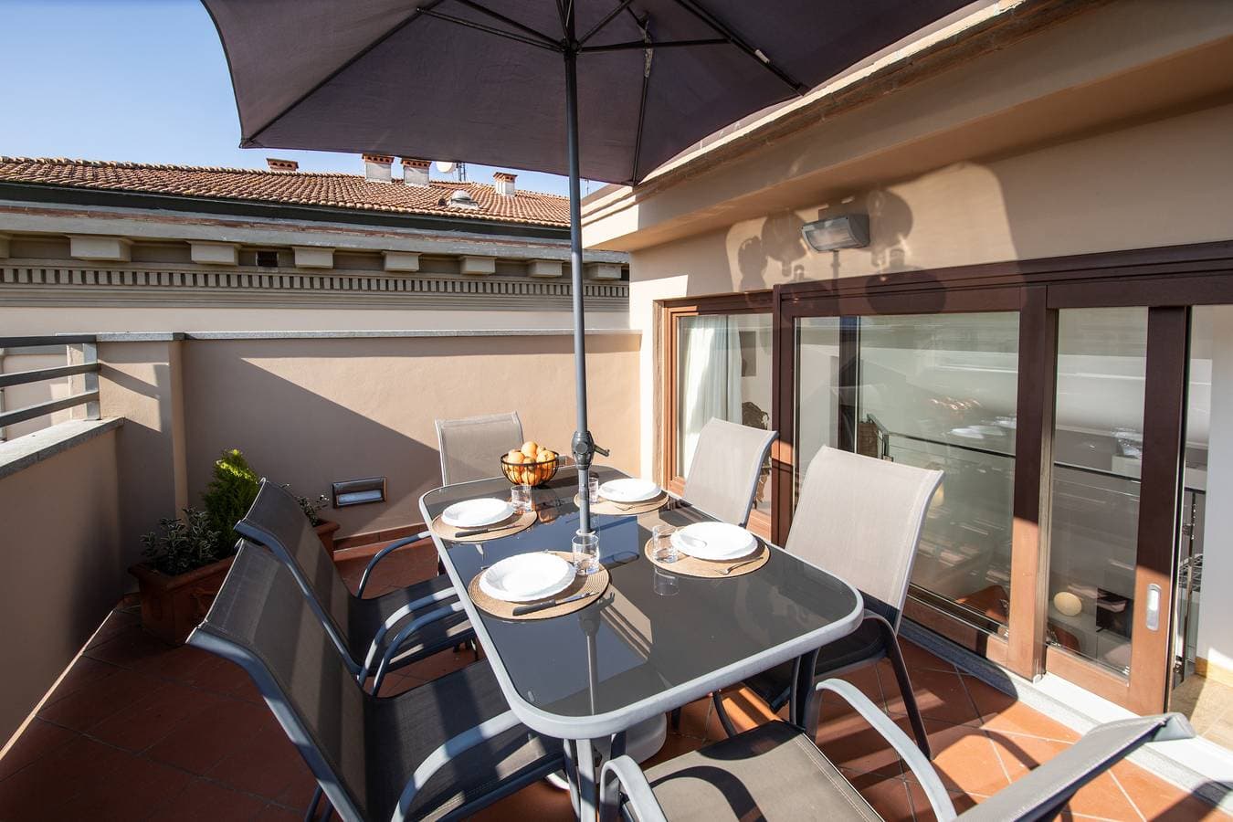 Foto 4 von 60: Rooftop Delight with Terrace