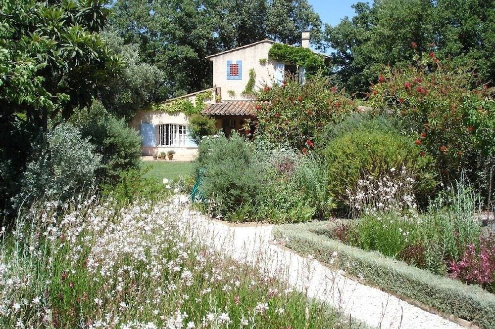 Foto 8 von 23: Landhaus in Weingärten nahe St Tropez. Verfügbarkeit im schönen Juni 2009!