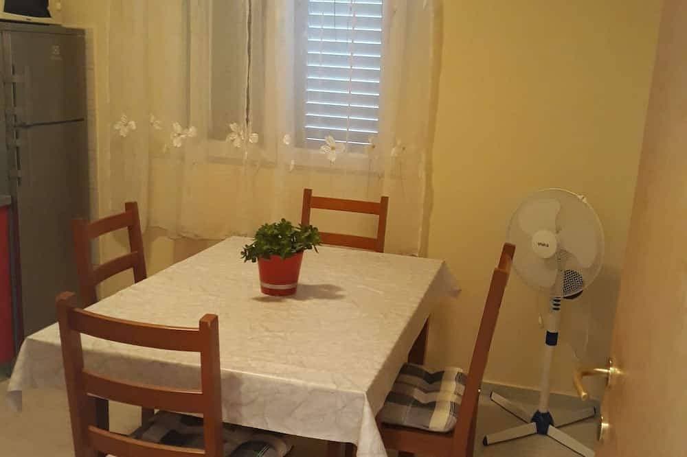 Foto 9 von 11: Apartment mit zwei Schlafzimmern in der Nähe des Strandes von Limuni