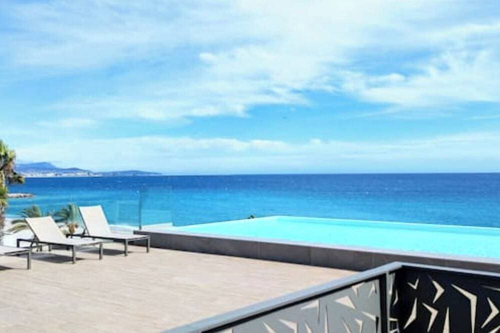 Foto 13 von 17: Résidence Pearl Beach - Piscine sur le Toit