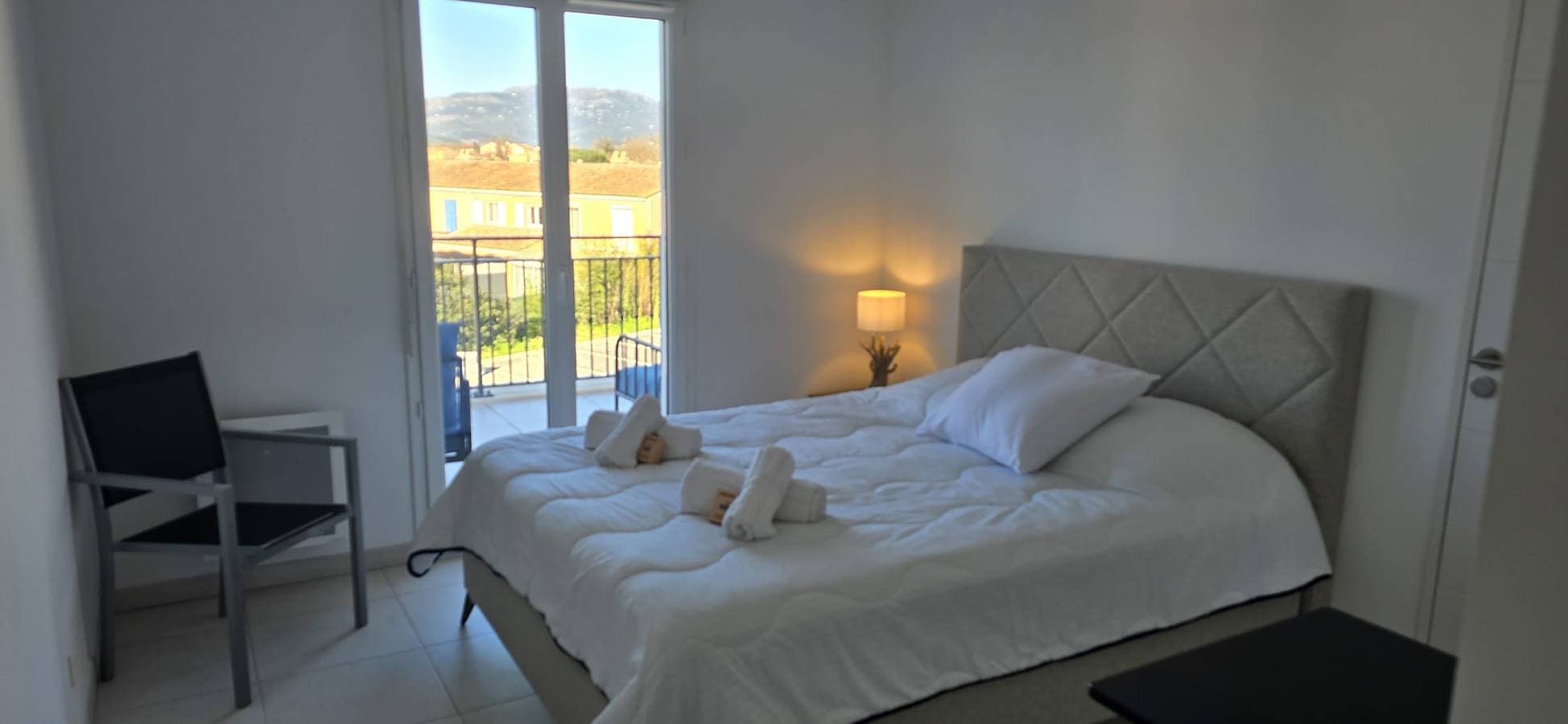 Foto 4 von 19: Ferienwohnung für 2 Personen mit Terrasse
