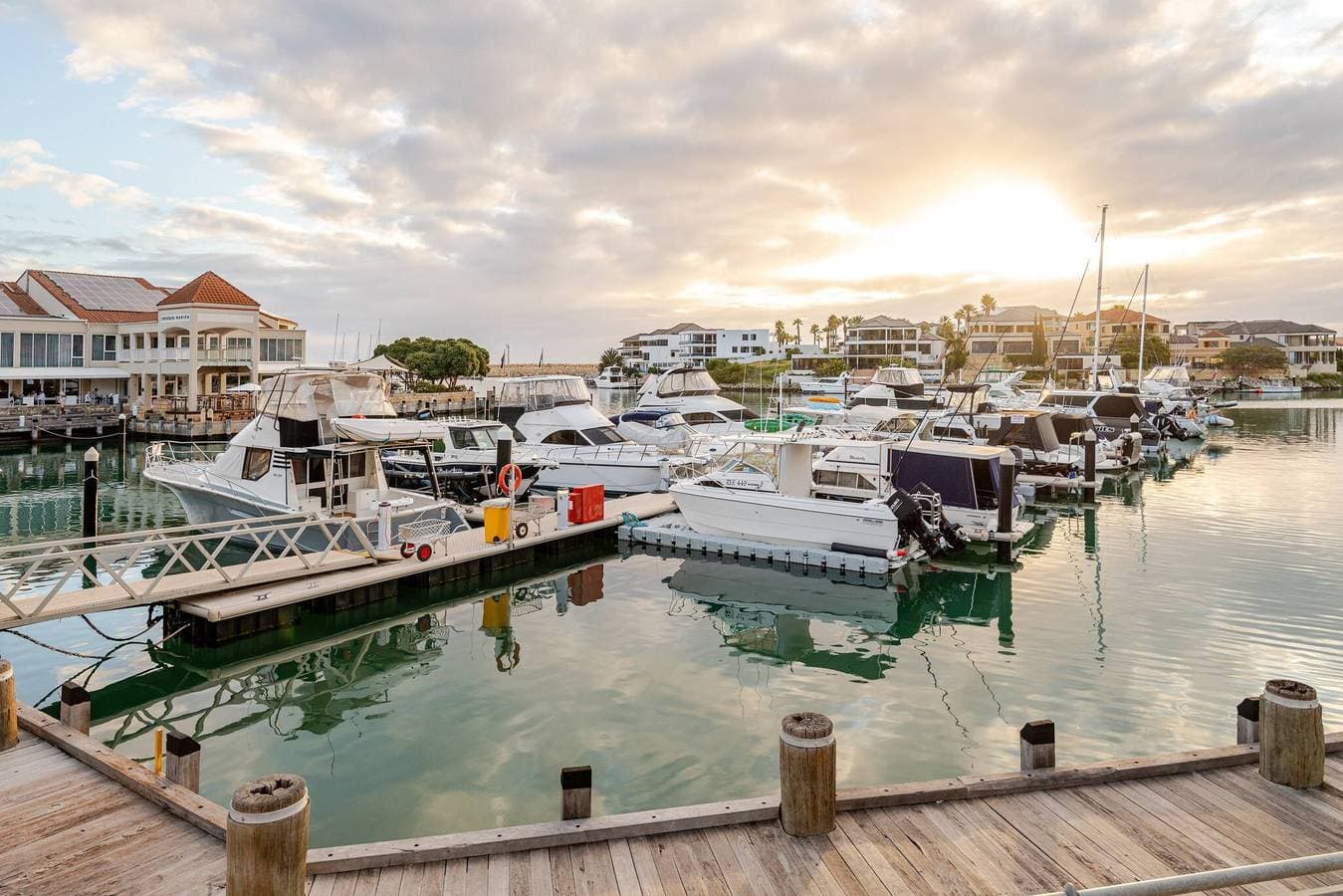 In der Mindarie Marina gelegen, ein Luxushaus in perfekter Lage 1