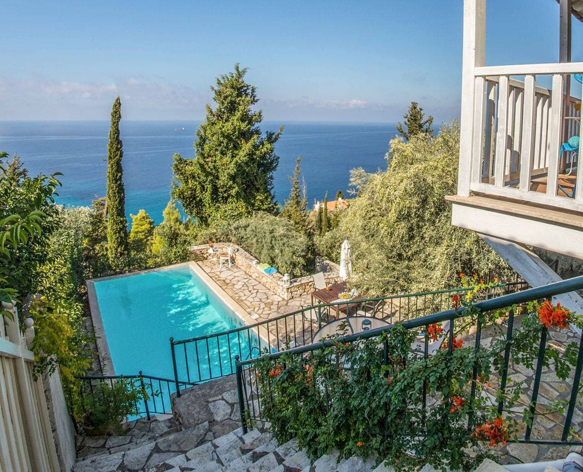 Foto 9 von 27: Villa für 6 Personen mit Pool