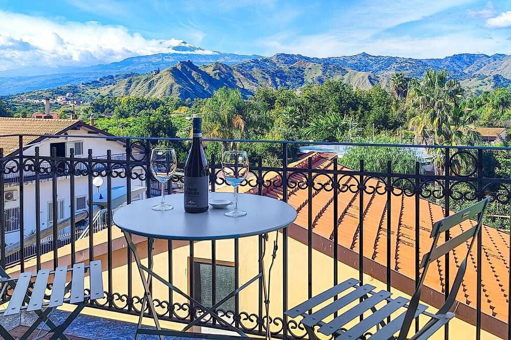Gorgeous apartment in Trappitello with WiFi 1