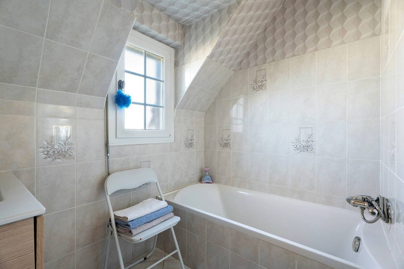 Foto 13 von 21: Bed & Breakfast 'Reine' mit Gemeinschaftsterrasse und WLAN