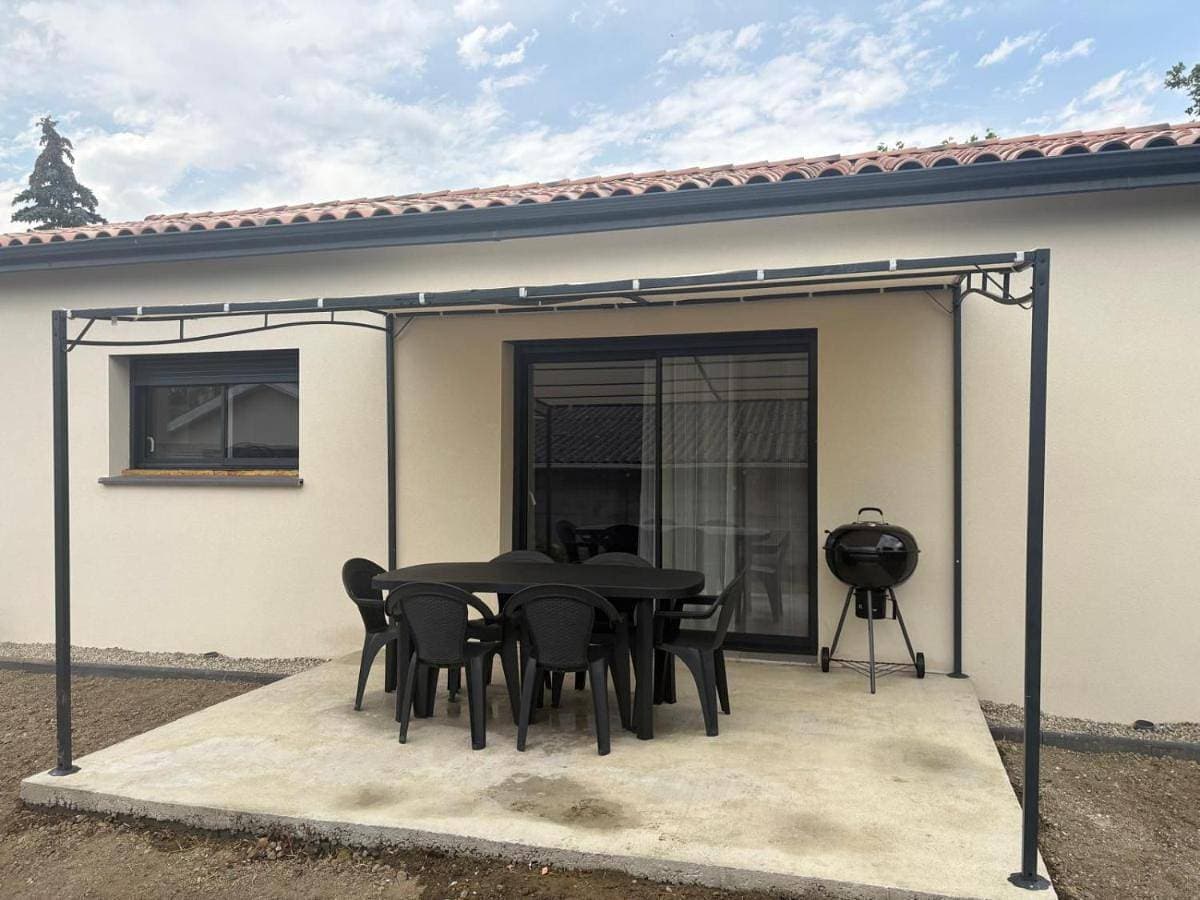 Foto 3 von 66: Three-Bedroom House