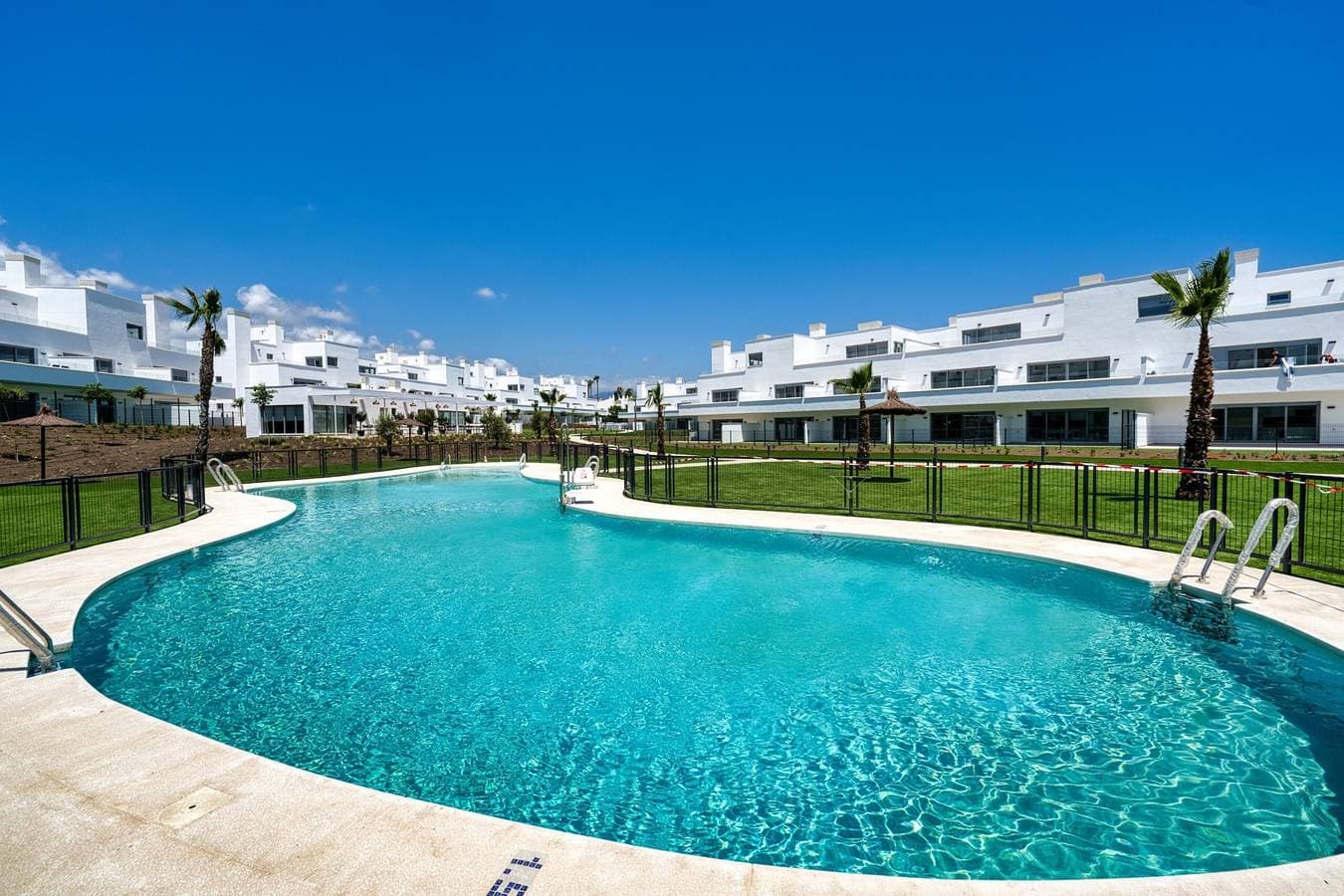 3024 Bright Apartment With Terrace 1