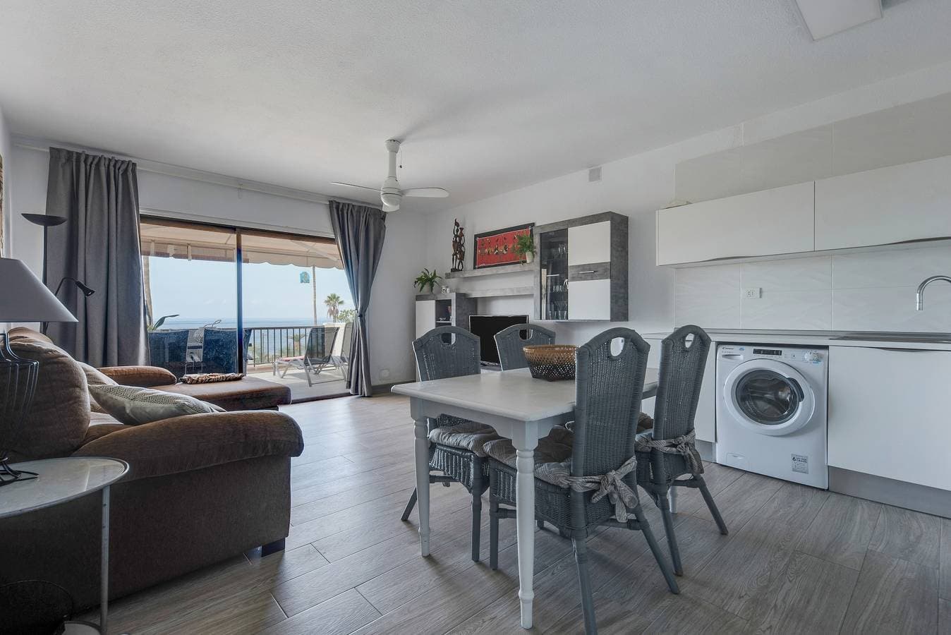 Foto 8 von 26: Gemütliche Ferienwohnung "Acantilados" in Meeresnähe mit Meeresblick