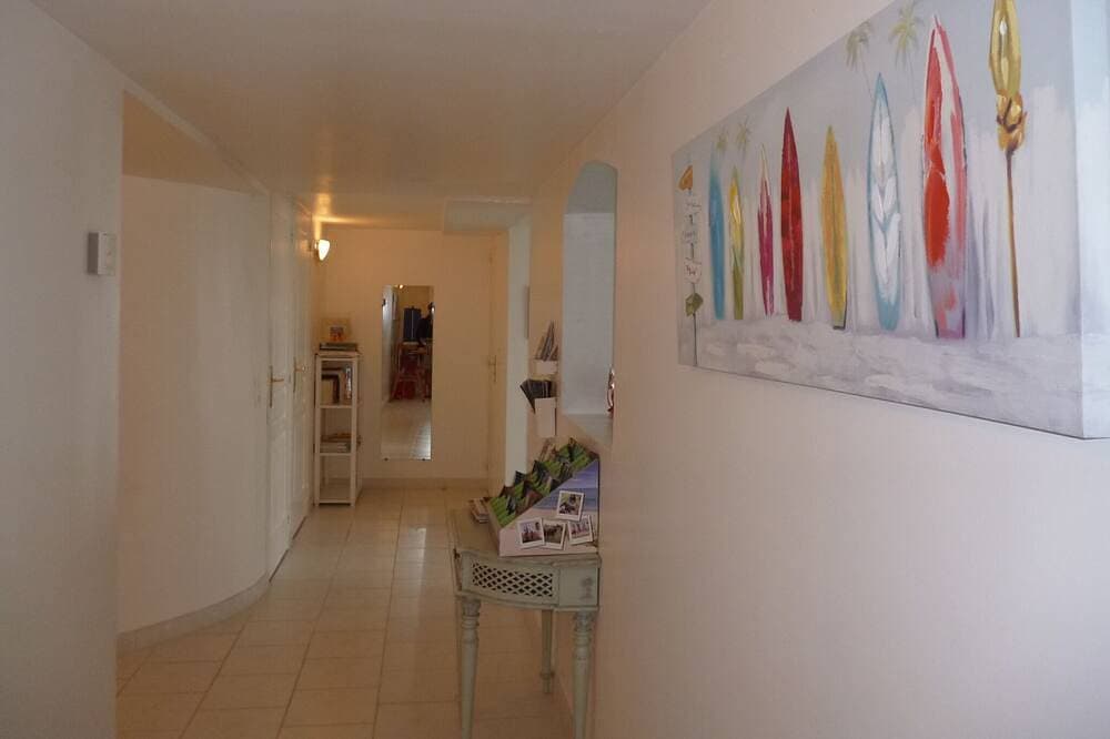 Foto 10 von 13: Front De Mer, direkter privater Zugang zum Strand, außergewöhnliche Aussicht,