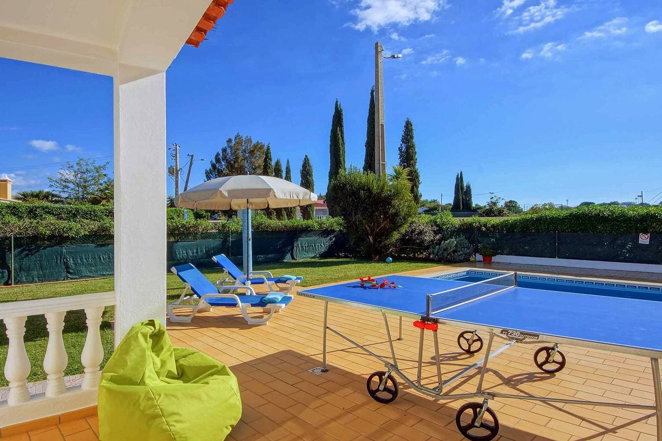 Foto 4 von 15: Villa für 6 Personen mit Terrasse