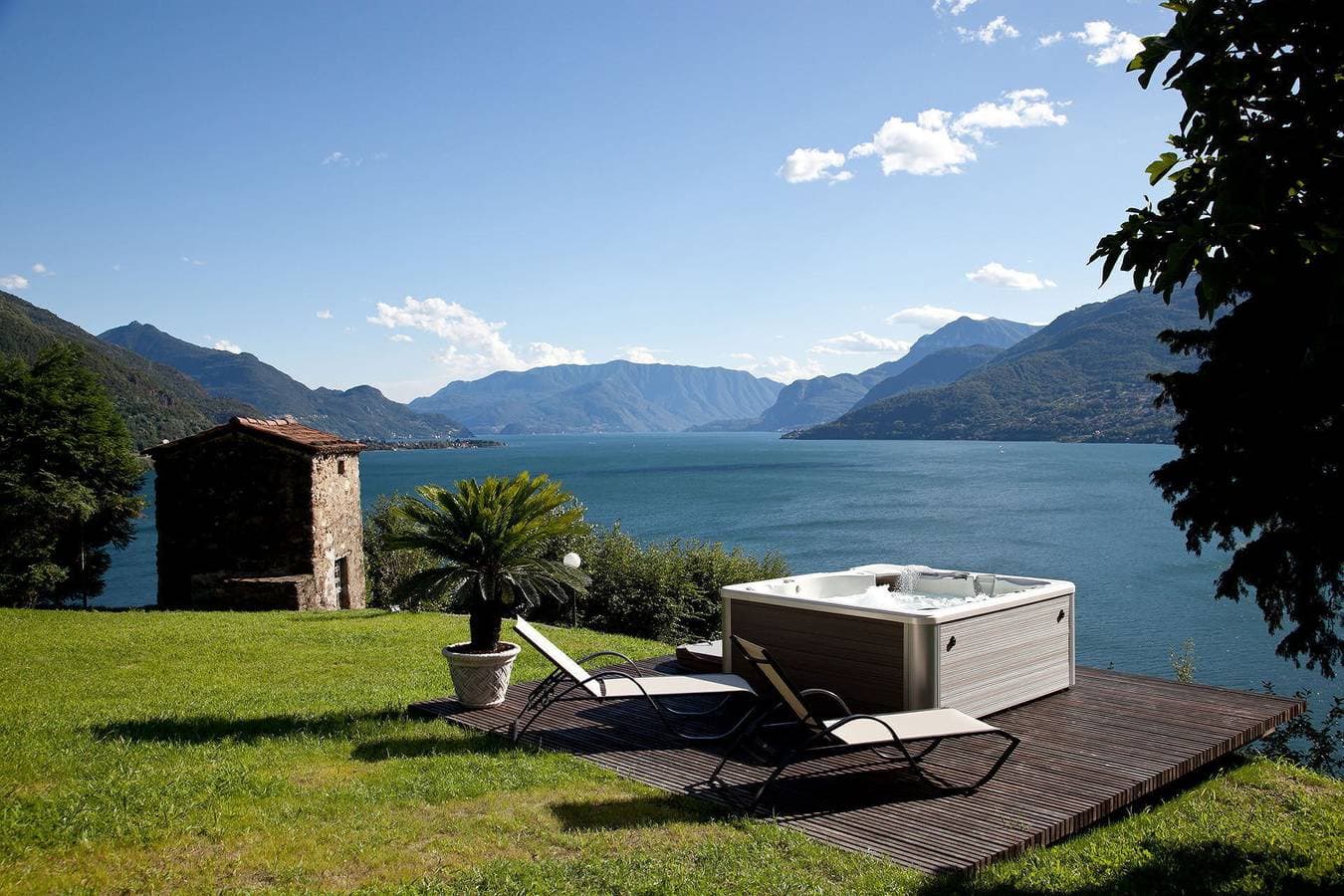 Foto 3 von 38: Villa für 12 Personen mit Garten
