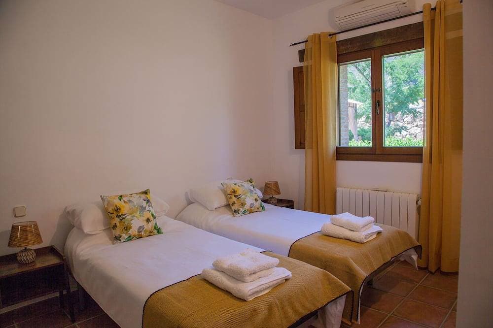 Foto 3 von 30: Cabana-Deluxe-Ensuite mit Dusche-Bergblick-Rabilargo