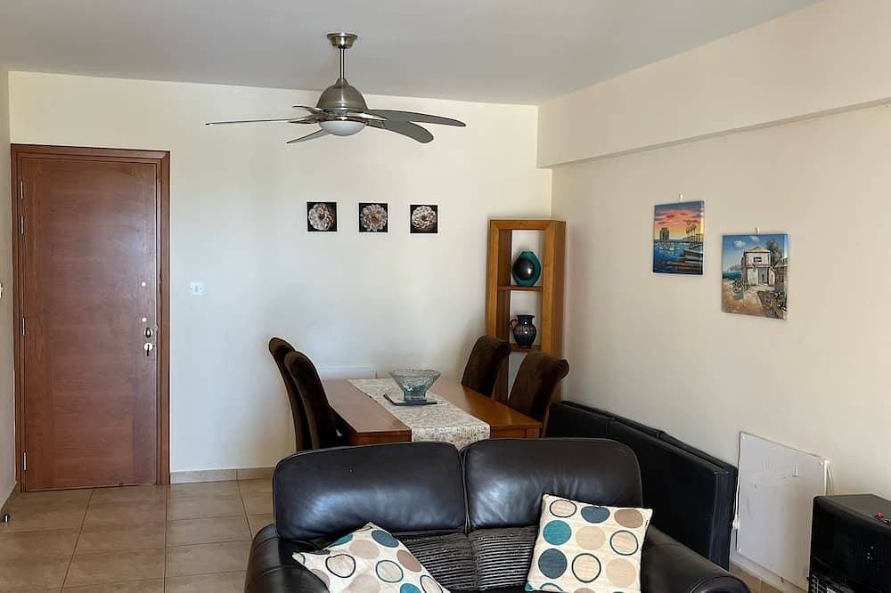 Foto 13 von 30: 2 Schlafzimmer Erdgeschosswohnung in der Nähe von Geschäften, Restaurants, Altstadt und Strand