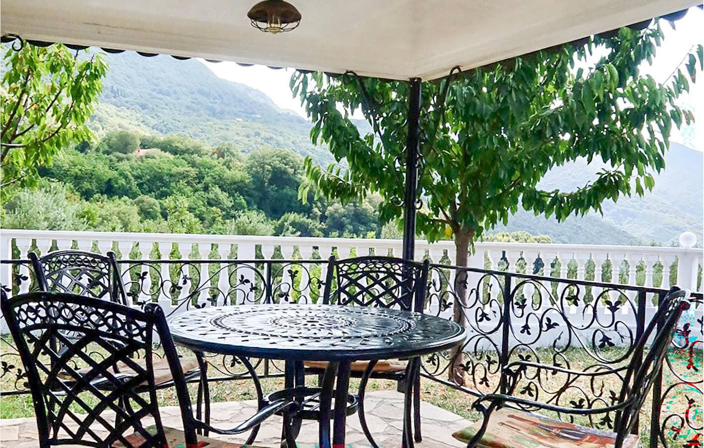 Foto 11 von 34: Ferienhaus für 10 Personen mit Pool