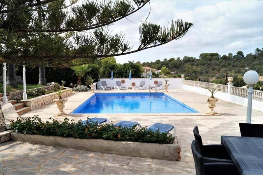 Foto 4 von 5: Five-Bedroom Holiday Home