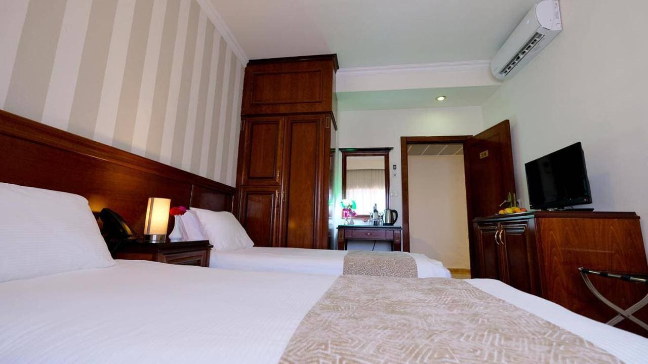 Foto 9 von 12: Standard Twin Room