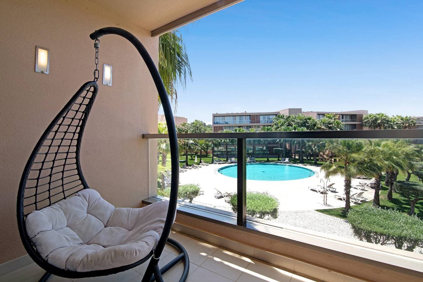 Foto 4 von 31: 'Apartment Herdade dos Salgados' in Strandnähe mit Gemeinschaftspool und WLAN