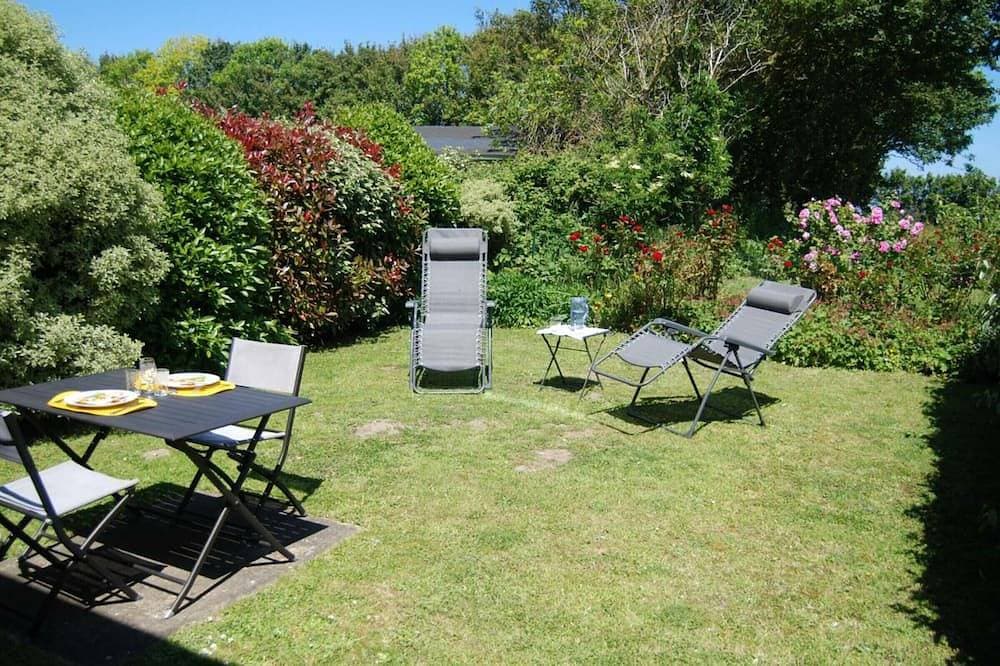 Foto 6 von 14: Charmantes Studio im Manor mit privatem Garten und WiFi