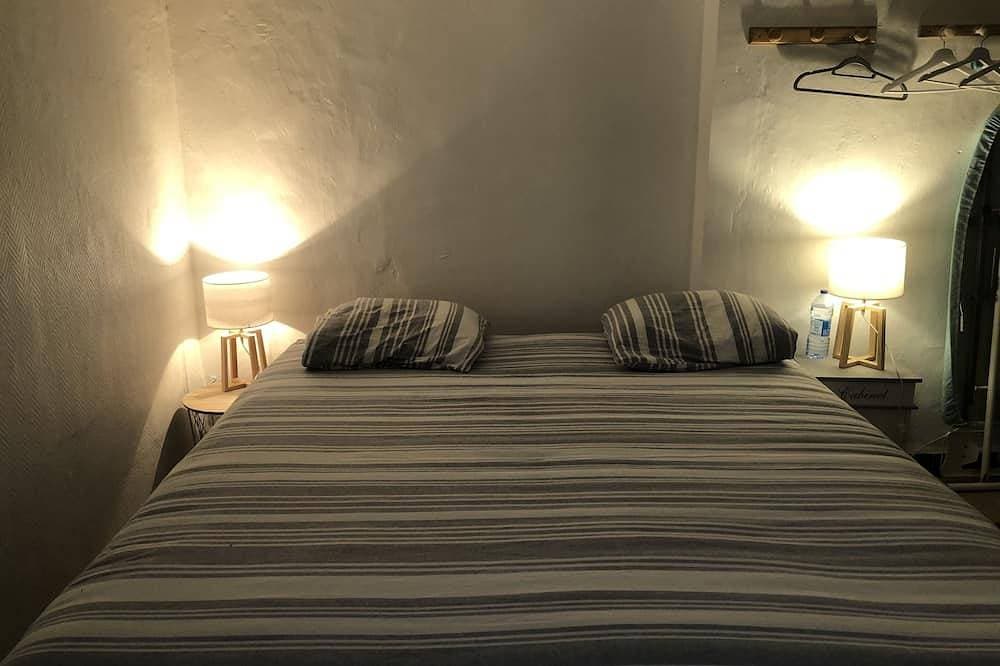 Foto 4 von 30: Provencal Village House