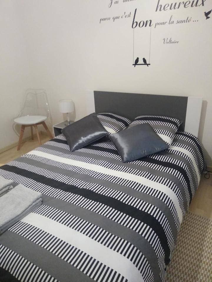 Foto 8 von 13: Double Room with Private Bathroom