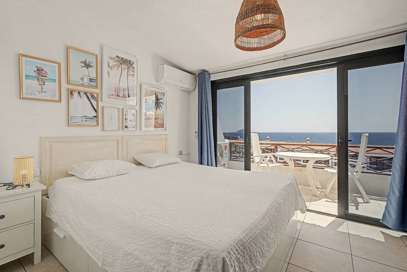 Foto 10 von 39: Ferienwohnung 'With Beautiful Ocean View' mit Meerblick, WLAN und Klimaanlage