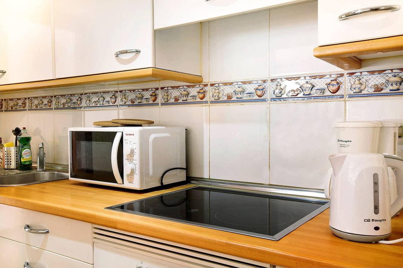 Foto 7 von 17: Ferienwohnung 'Ático Los Seres' mit Meerblick, privater Terrasse und WLAN
