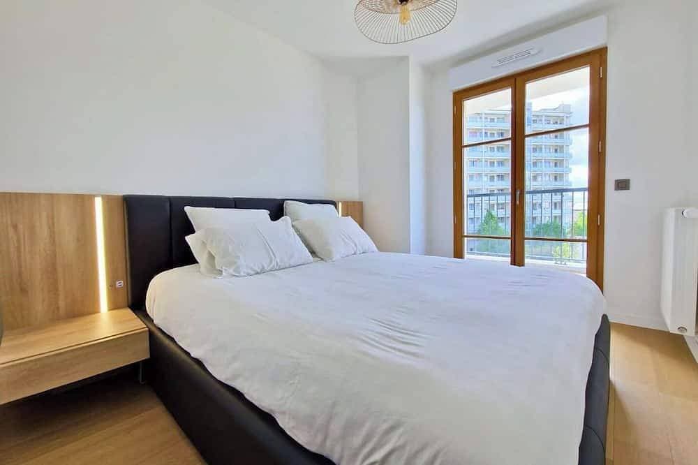 Foto 3 von 14: Sublime Appartement T3 à Puteaux