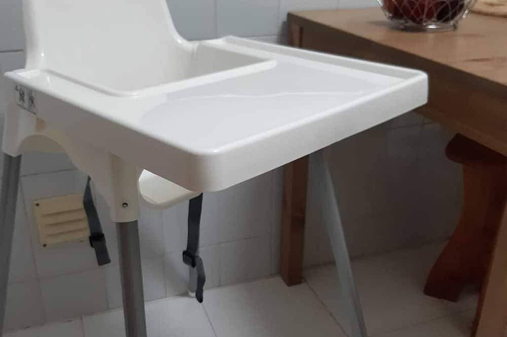 Foto 12 von 17: Apartamento T1 em Quarteira!