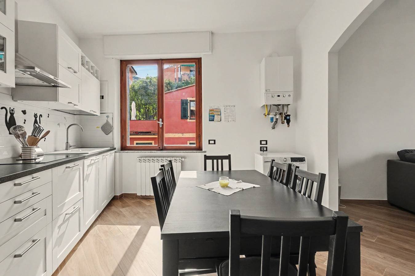 Foto 8 von 26: 5 Terre-Lerici-Apartment Angioletta, komfortabel, privater Parkplatz, Balkon & WLAN