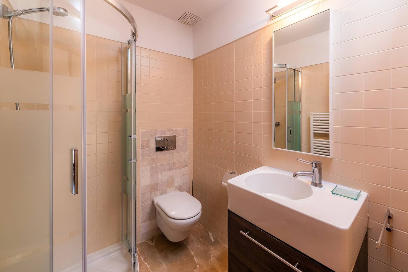 Foto 12 von 32: Ferienhaus 'Town House Esglesia 10' mit Privatterrasse, WLAN und Klimaanlage