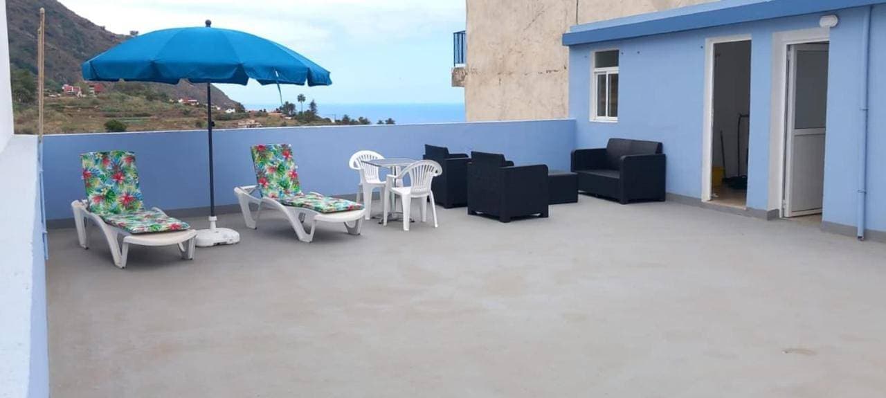 Casa unifamiliar. Gran terraza. Vistas. Tele working 1