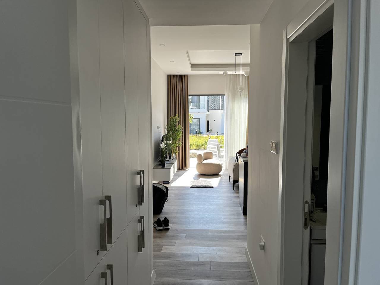 Foto 11 von 30: Apartment mit Meerblick und Resorteinrichtungen
