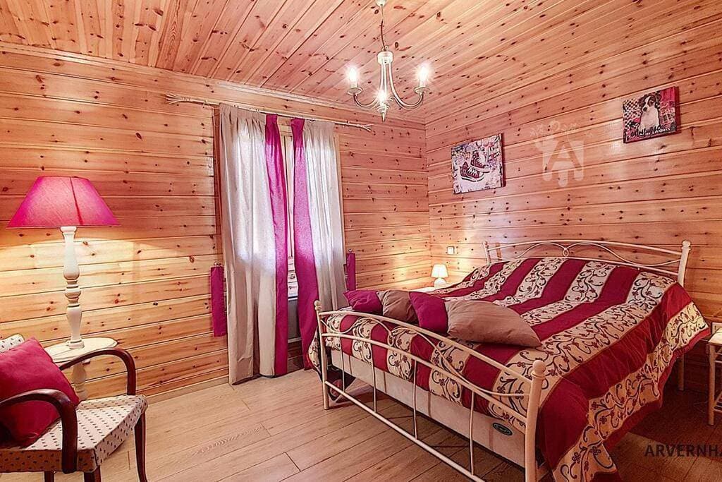 Foto 4 von 9: Three-Bedroom Chalet