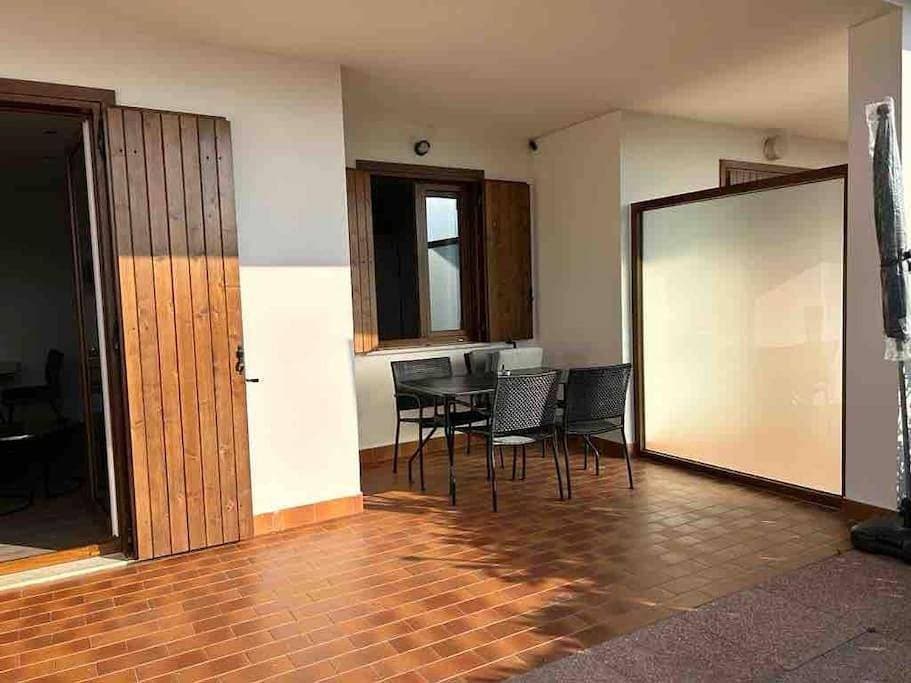 Foto 6 von 28: Two-Bedroom Apartment