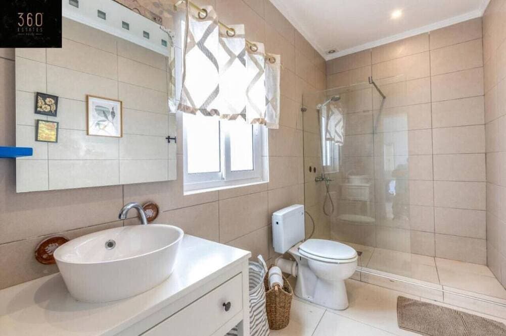 Foto 7 von 16: Studio Haven in Vibrant Sliema Neighborhood